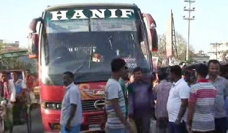 Bus driver killed in Rajshahi road crash