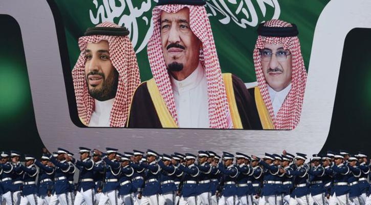 Saudi king sacks military chiefs