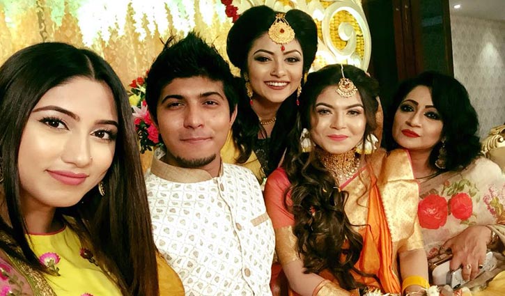 তৌসিফের গায়েহলুদে তারার মেলা