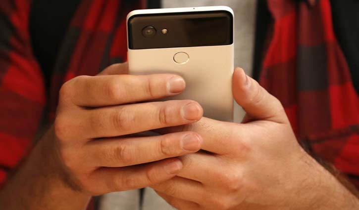 ফোনের হারিয়ে যাওয়া তথ্য পুনরুদ্ধার করবেন যেভাবে