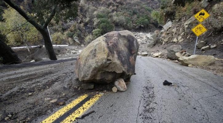 California mudslides death toll rises with 13 still missing