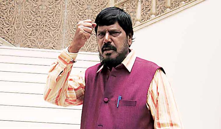 পাকিস্তানের সঙ্গে যুদ্ধ করে কাশ্মীর দখলের প্রস্তাব পাকিস্তানের সঙ্গে যুদ্ধ করে কাশ্মীর দখলের প্রস্তাব