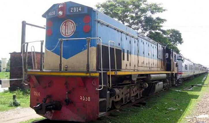 Train services on Rajshahi-Khulna route resume