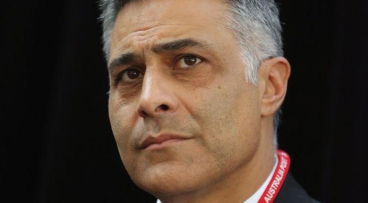 PM criticises Australia Post CEO's salary