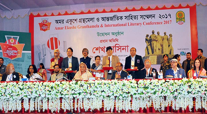 7 writers receive Bangla Academy awards