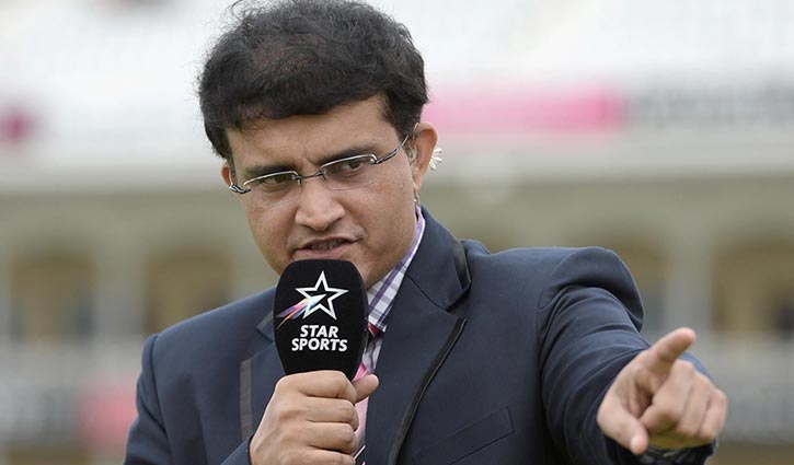 Sourav Ganguly praised the Australian bowlers