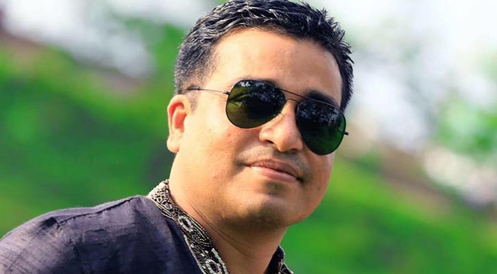 Road crash injures reporter Mamunur Rashid in city