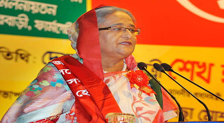 PM urges mothers to be best friends of children