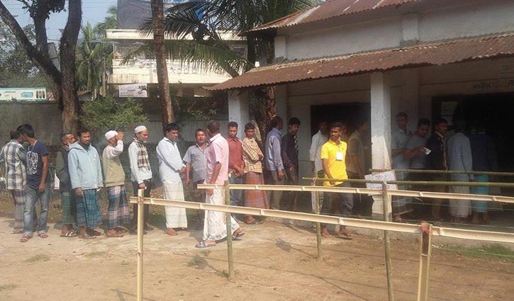 Polls to 14 UPs, 4 municipalities: Voting ends, counting begins