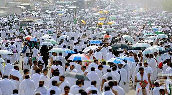 Lowest package for Hajj Tk 3.19 lakh under pvt management