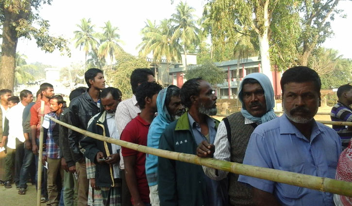 Voting in 14 upazilas, 4 municipalities underway
