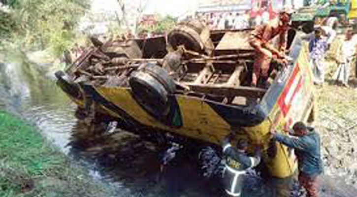 6 killed as bus plunges into canal in Comilla
