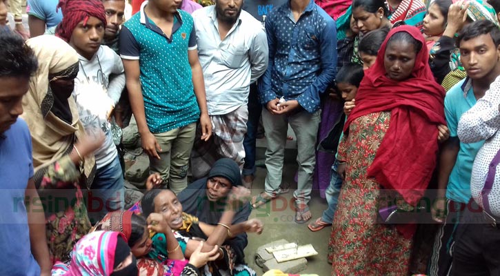 Private car kills 2 women in Comilla