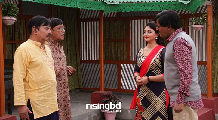 ডিপজলের সঙ্গে আঁচলের শুটিং অভিজ্ঞতা