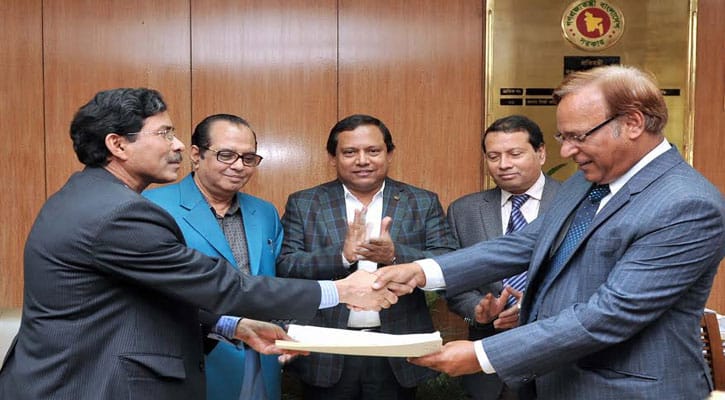 গুলশানে হচ্ছে আধুনিক খেলার মাঠ ও জিমনেসিয়াম গুলশানে হচ্ছে আধুনিক খেলার মাঠ ও জিমনেসিয়াম