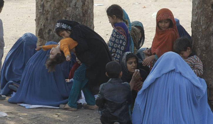 90,000 Afghans displaced in 2017: UN