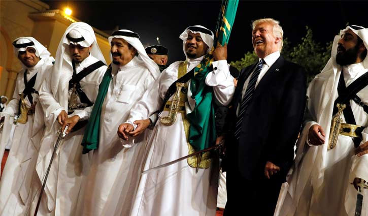 Trump bounces along to Saudi sword dance