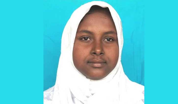 Schoolgirl killed in lightning strike in Kushtia