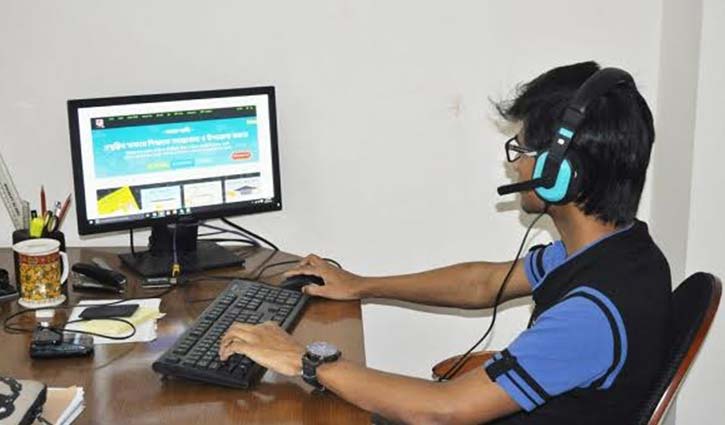 অনলাইনে ফ্রি ফ্রিল্যান্সিং প্রশিক্ষণ