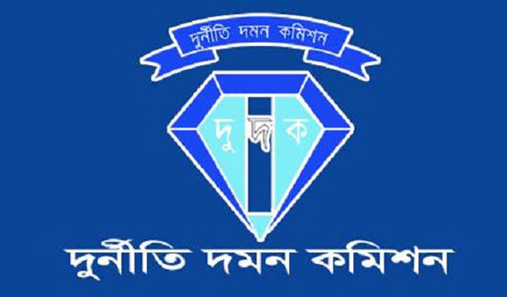 3 businesses grilled over embezzlement