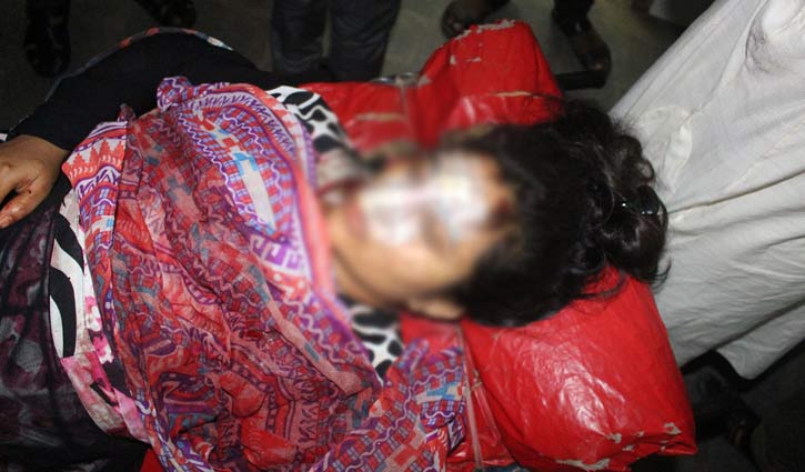 BM college student stabbed by stalker, 2 held