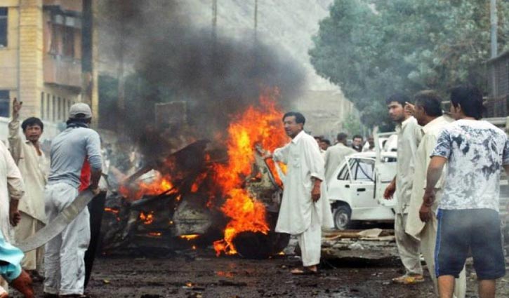 7 policemen killed in Pakistan bomb blast