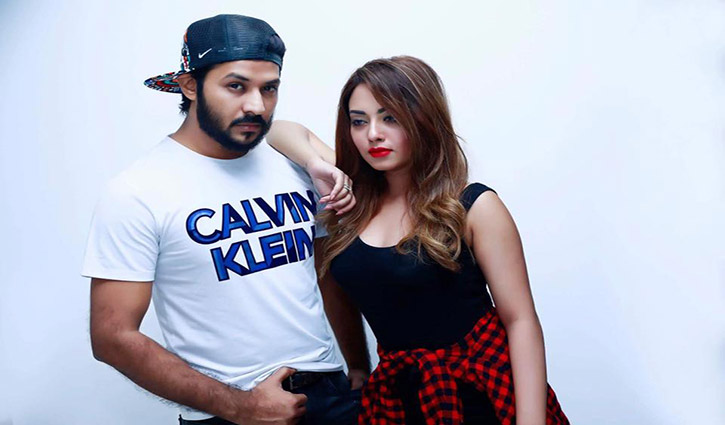 প্রায় অর্ধশত হলে নিরব-তমা