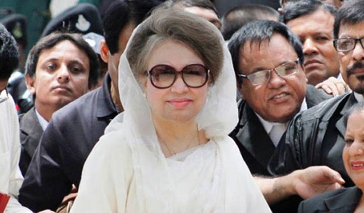 Khaleda Zia at court