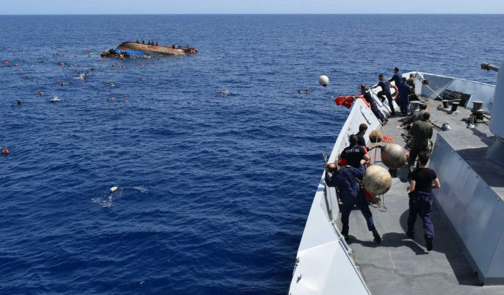 25 dead after migrant boat sinks off Libya