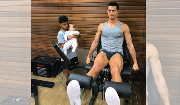 Ronaldo teaches children the way to become 'No 1'