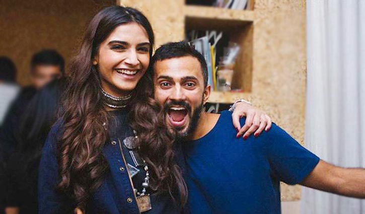 Sonam Kapoor, Anand Ahuja to get engaged in March