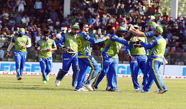 Sylhet beat Comilla by 4 wickets in BPL