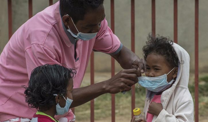24 die as plague outbreaks in Madagascar