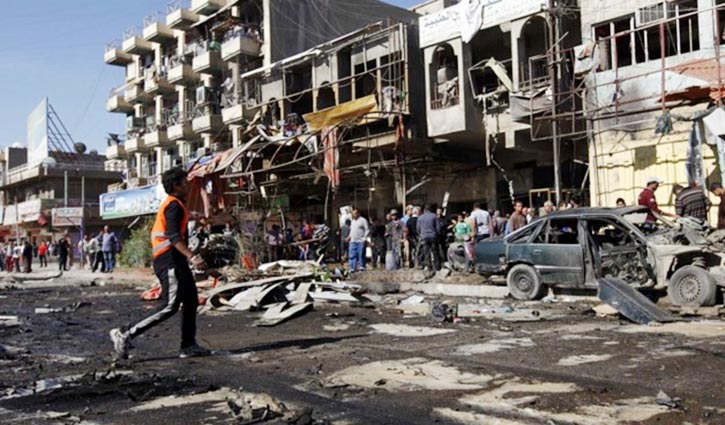 Twin suicide attack hits Damascus police station