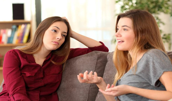 চরম বিরক্তিকর মানুষের স্বভাব যেমন