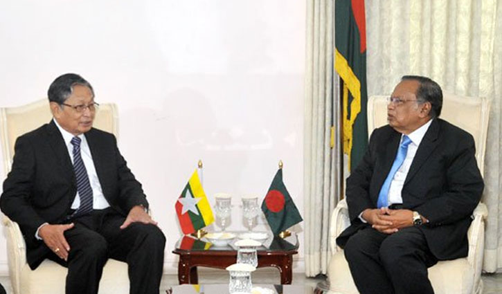 Rohingya crisis: Foreign Minister in talks with Tint Swe