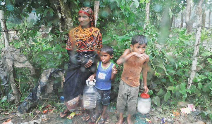 Aid groups seek $434m for Rohingya crisis for next six months