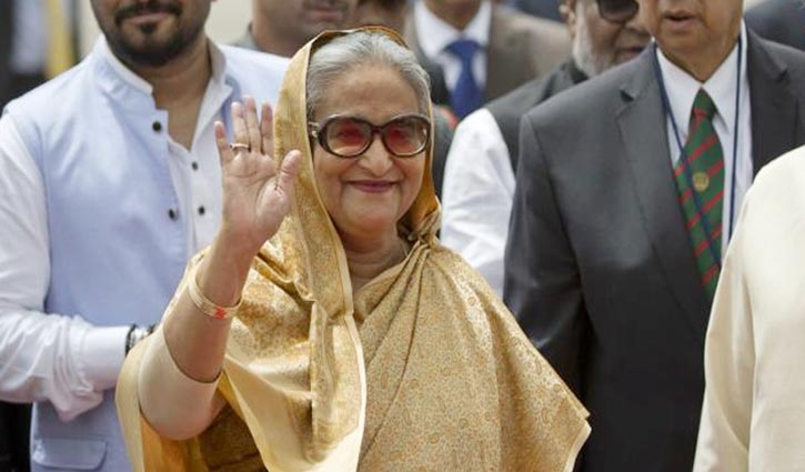 PM leaves Dubai for Canada