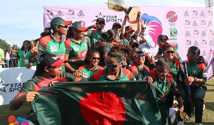 BCB announces reward of Tk 2cr for women cricketers