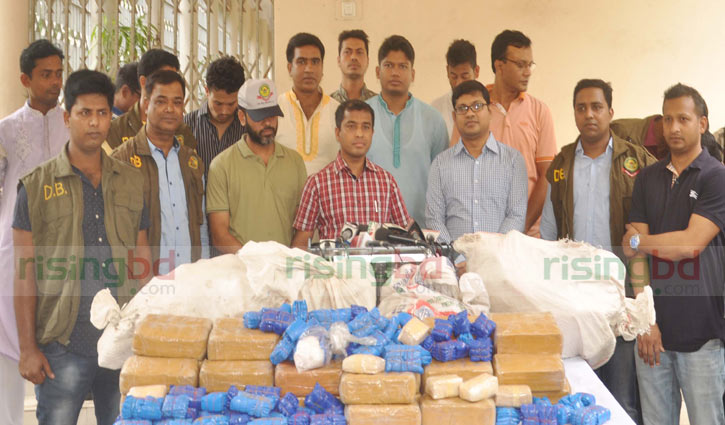 13 lakh Yaba pills seized in Ctg, 2 held