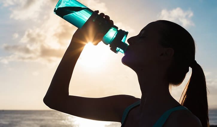 পানি পানে কেমন বোতল ব্যবহার করা উচিত?