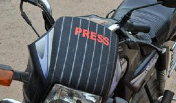 Journos can use motorbikes attached with EC stickers