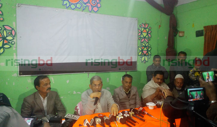 ‘হামলাও করলো ওরা, মামলাও করলো ওরা’ ‘হামলাও করলো ওরা, মামলাও করলো ওরা’