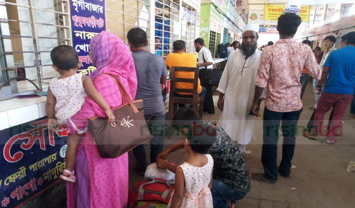 Homebound people start leaving Dhaka