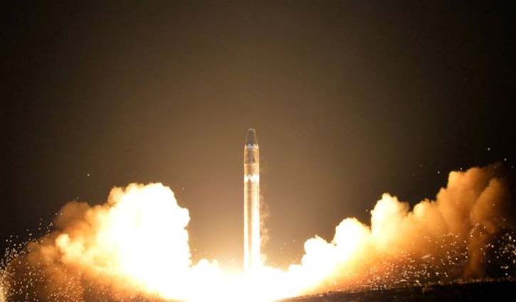 North Korea 'working on new missiles'