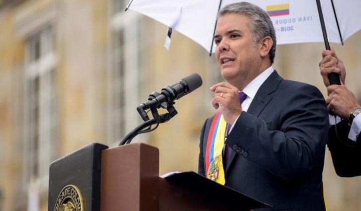 Colombia's new president sworn into office