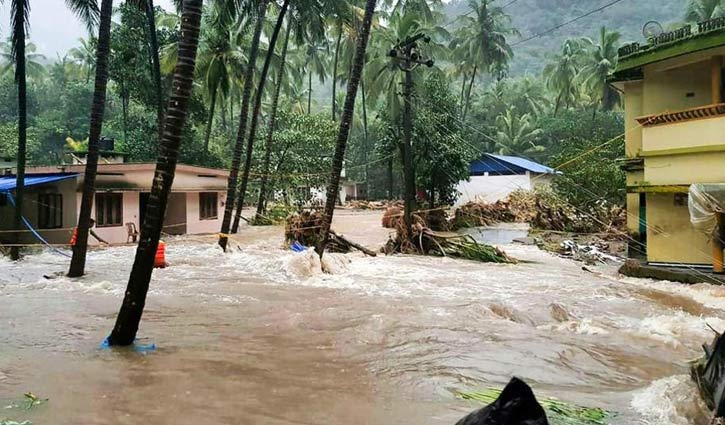 Monsoon season claims 774 lives in India