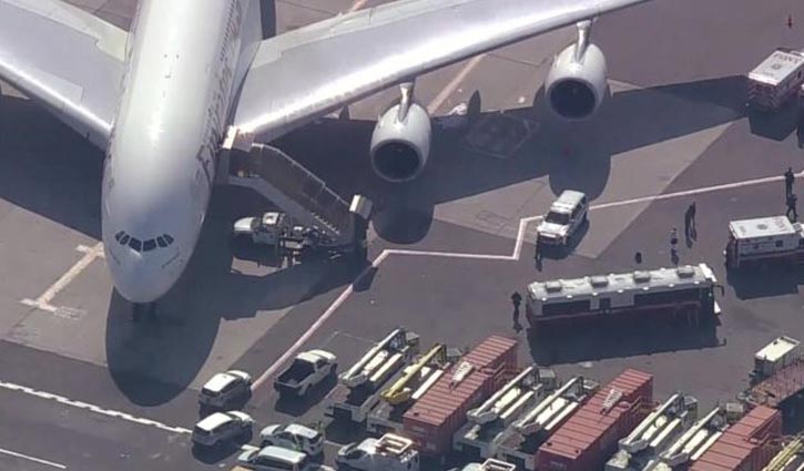 Emirates airline: Passengers sick on Dubai-New York flight