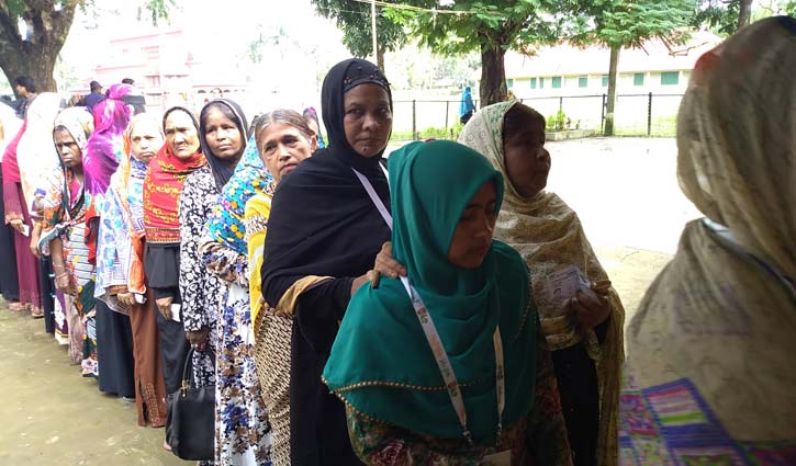 Voting underway in Rajshahi, Sylhet, Barisal cities