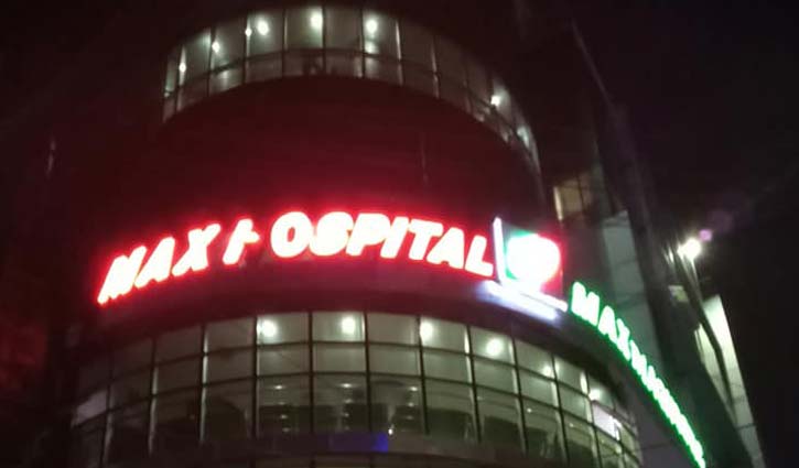 2 Max Hospital doctors fired